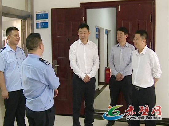 董方平调研赤壁市民政工作