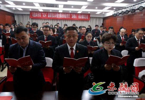 乌鲁木齐人口越来越少_新疆乌鲁木齐